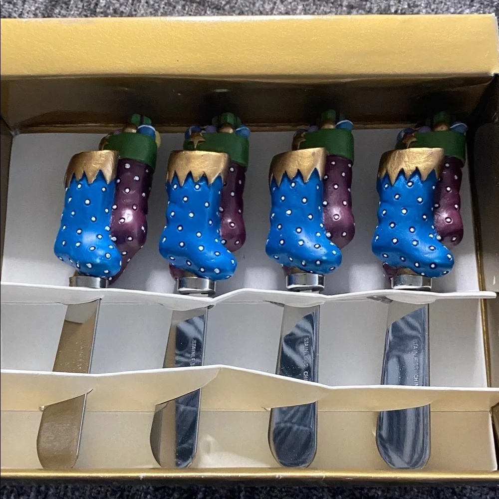 Marketplace Blue and Gold Cheese Spreaders. Set of 4. In Original Box. Like Nee.